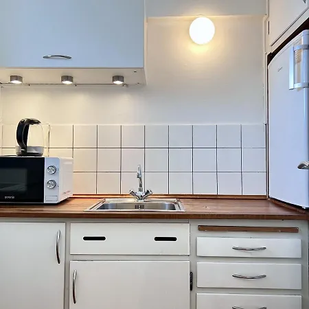 One Bedroom In Rdovre, Trnvej 31b, Apartamento *